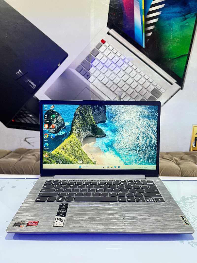 Lenovo Ideapad Slim 1